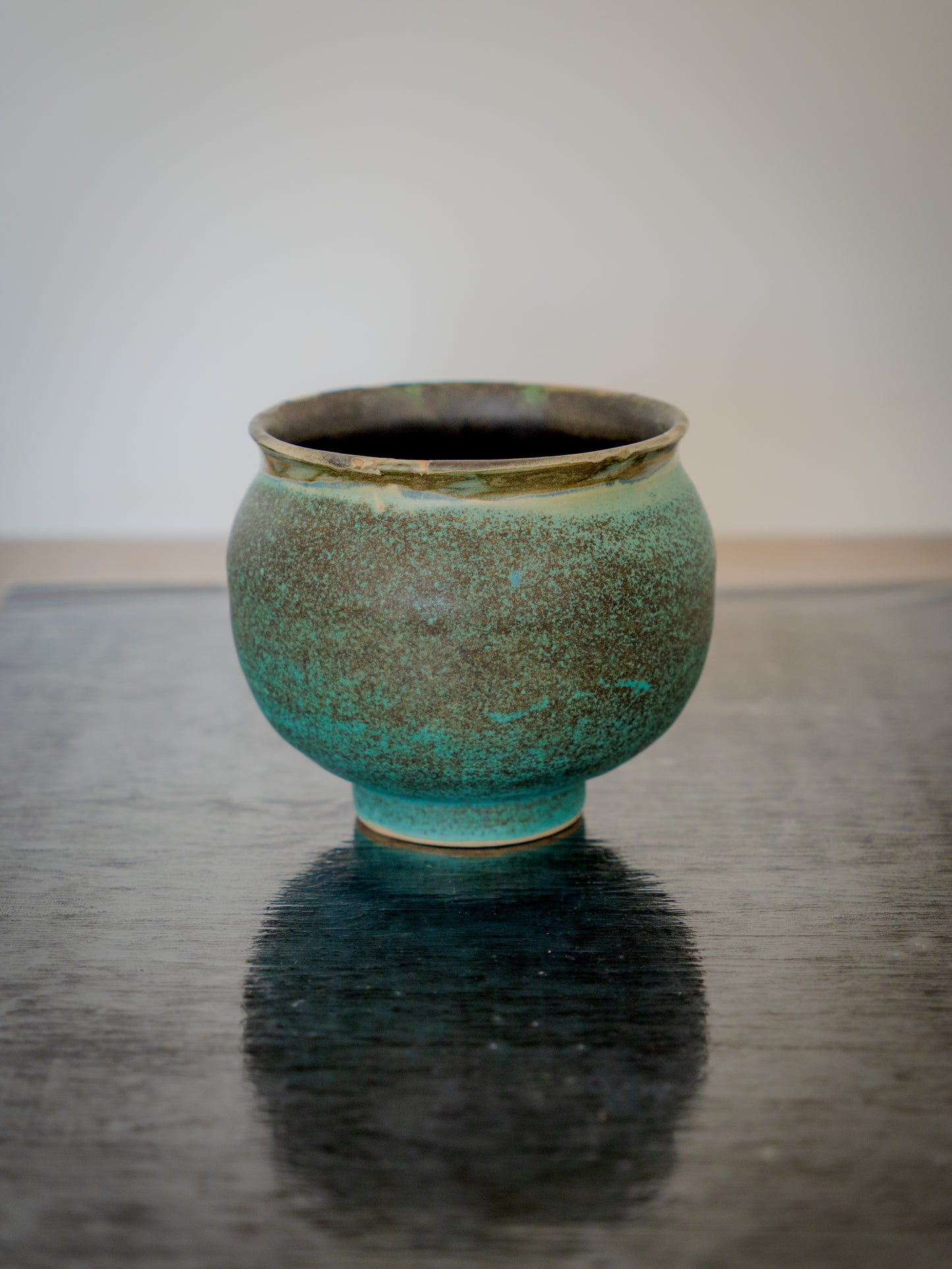 A quiet balance between earth and glaze