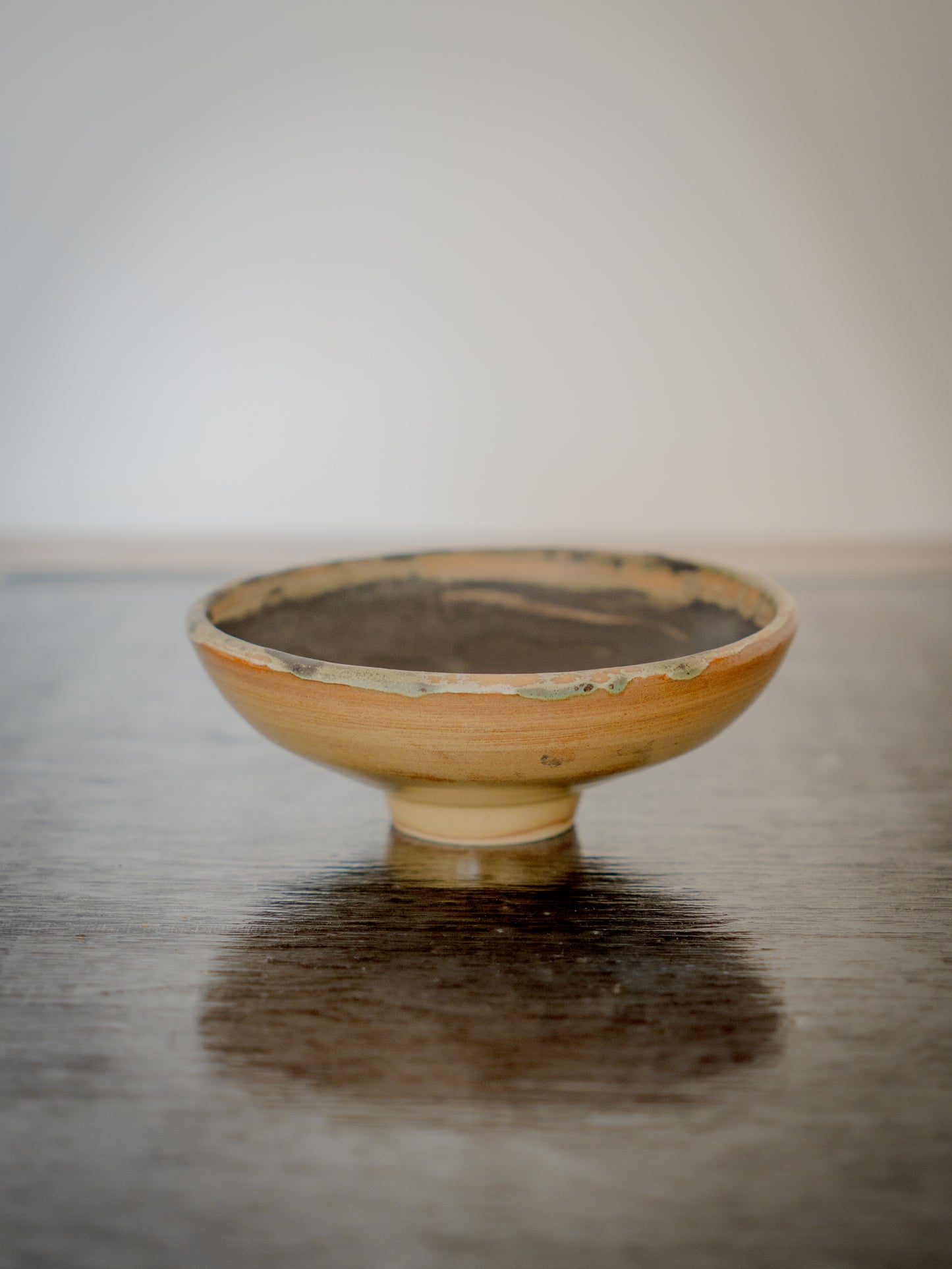 A quiet balance between earth and glaze